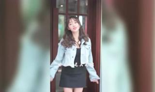 当初我爱的姑娘现在在远方别人怀里取暖,我独自一人在北方的冬天冬天里呐喊这首歌的歌名是什么 我的歌声里原唱是谁